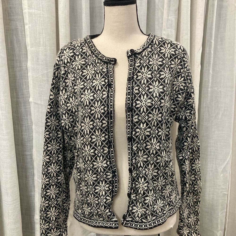 Vintage Black and White Patterned Cardigan